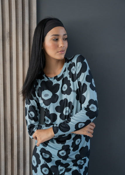 Pijama Flores Asimétricas